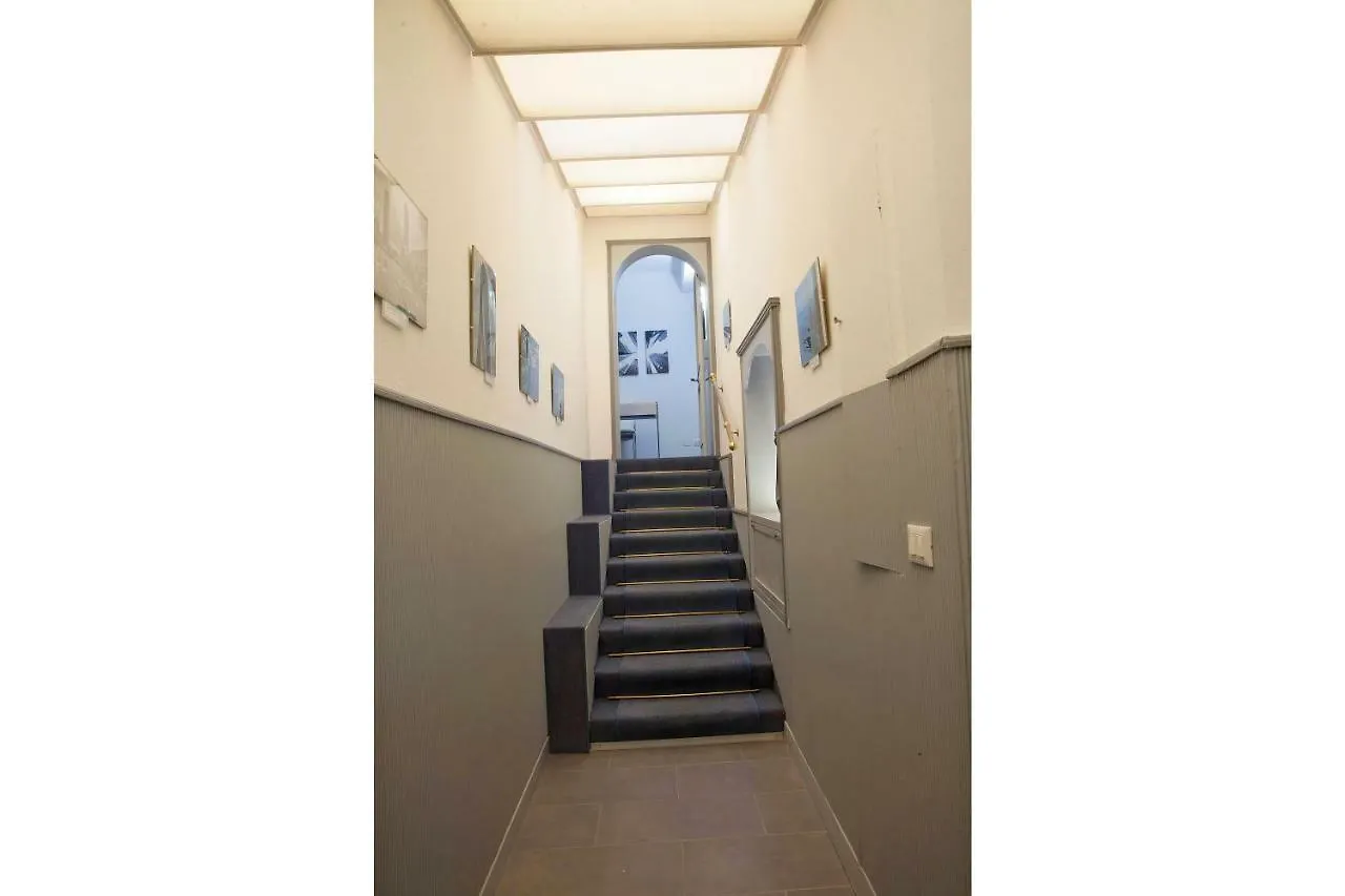 Imhome - Cadorna House Milan Guest house